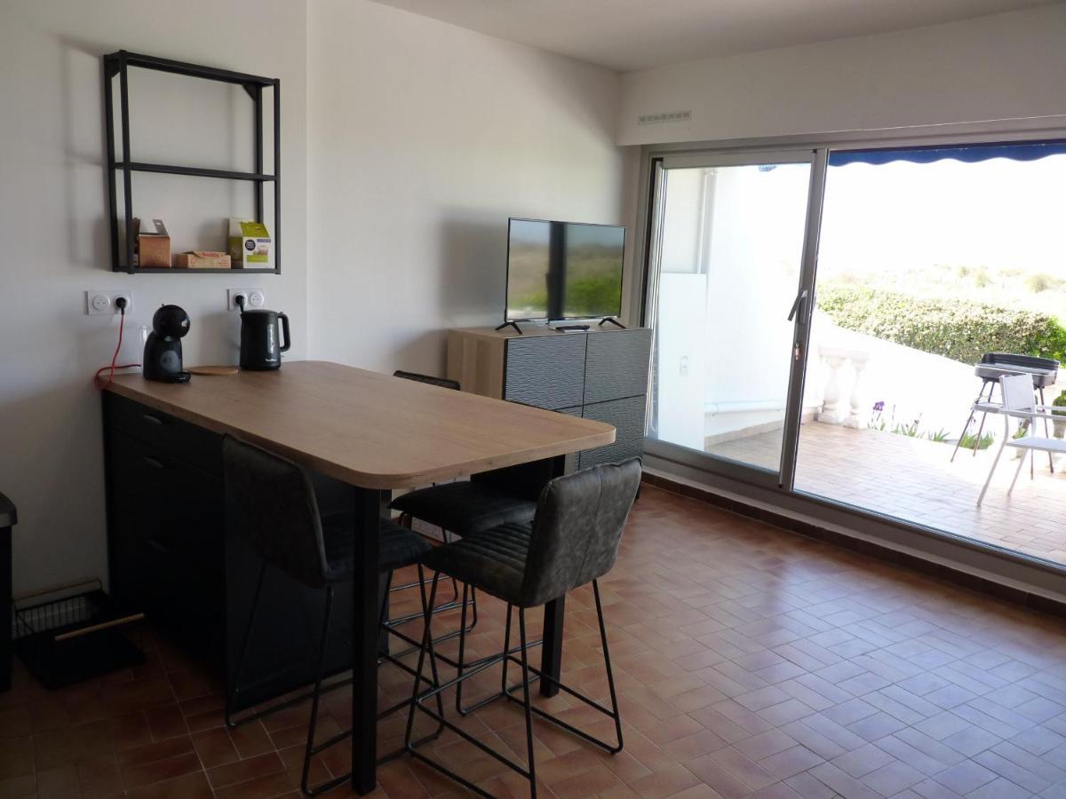 Sol-Y-Days Flamant, Superbe Appartement En Rez De Jardin Avec Grande Terrasse Et Jardinet, Face A La Mer Le Grau-du-Roi Exteriér fotografie
