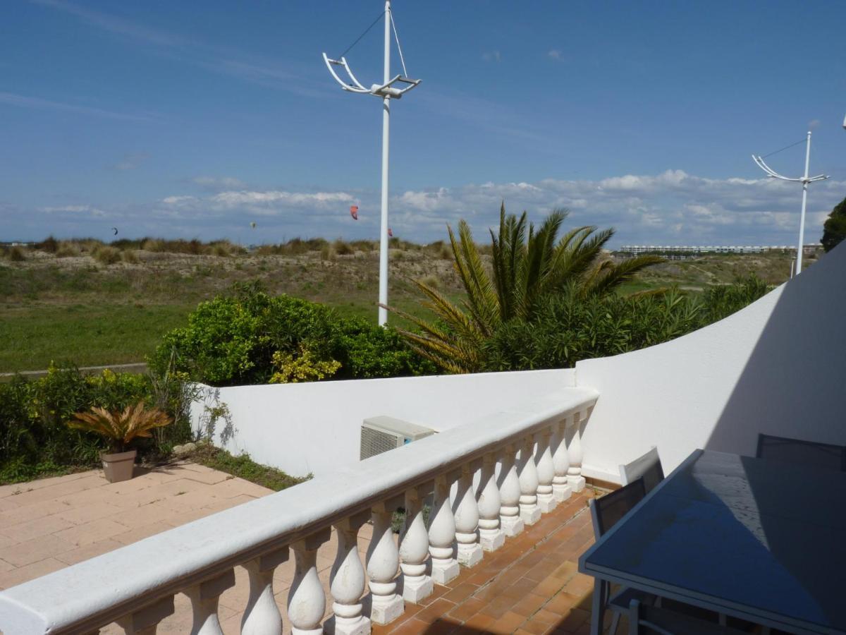 Sol-Y-Days Flamant, Superbe Appartement En Rez De Jardin Avec Grande Terrasse Et Jardinet, Face A La Mer Le Grau-du-Roi Exteriér fotografie